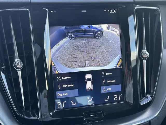 Volvo XC60 2.0 T5 Momentum 2019 Benzine 11