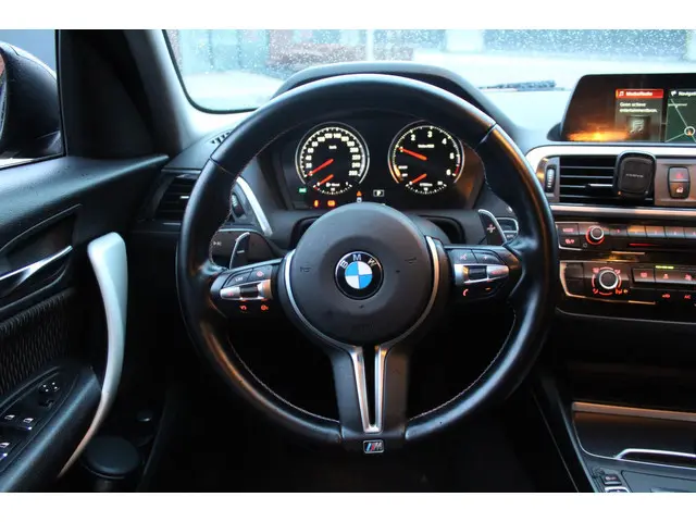 BMW 1 Serie 116d | Automaat | 18 inch | NAP 2017 Diesel 18