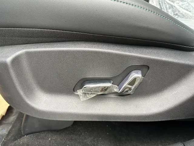 BYD SEAL U 1.5 DM-i FWD Boost 2025 Hybride Benzine 18