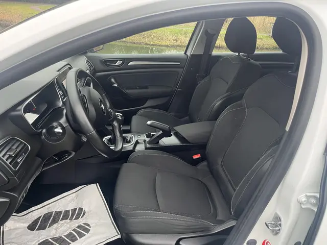 Renault Mégane Estate 1.3 TCe Business Zen 2020 Benzine 11