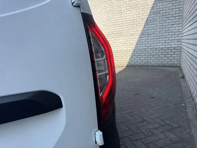 Renault Kangoo 1.5 Blue dCi 75 advance L1 2024 Diesel 25