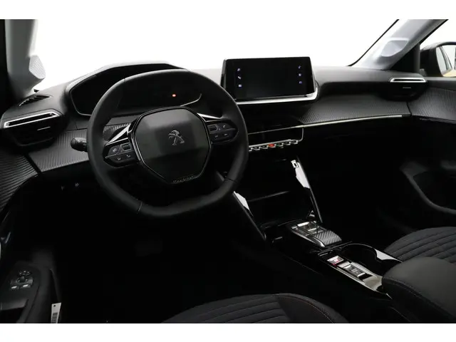 Peugeot e-208 3