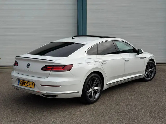 Volkswagen Arteon 1.5 TSI Business R 2019 Benzine 4