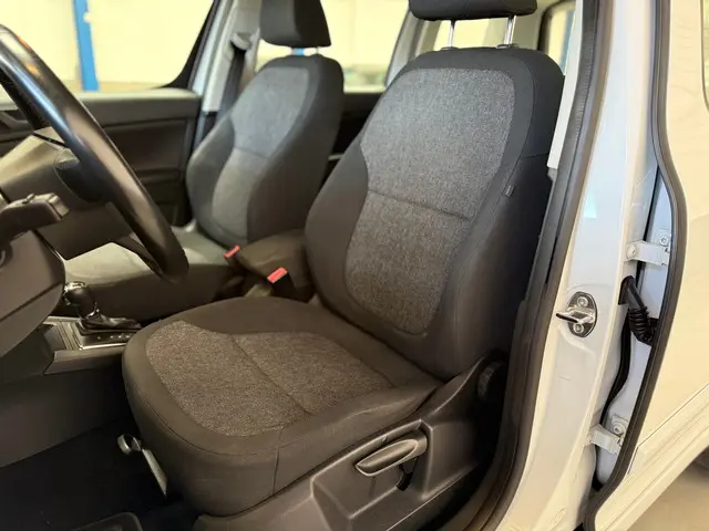 Škoda Yeti 1.2 TSI Active 2015 Benzine 8