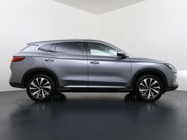 BYD SEAL U Design 87 kWh 2024 Elektrisch 9