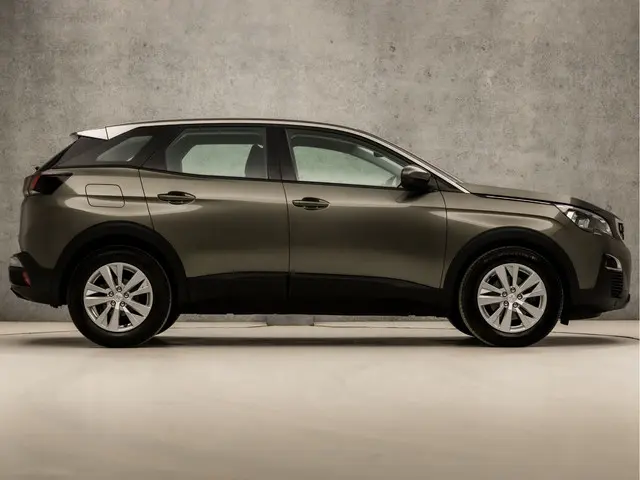 Peugeot 3008 1.2 PureTech Sport 2017 Benzine 4