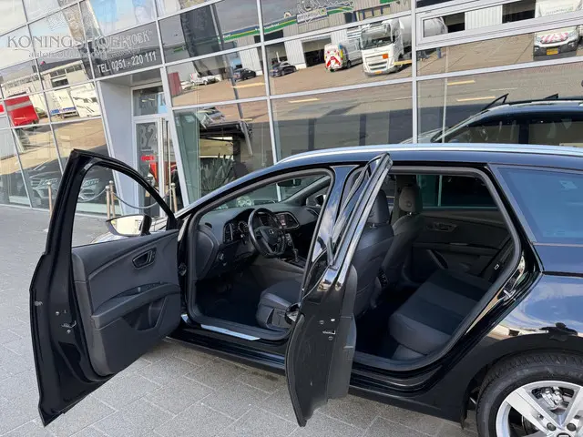 SEAT Leon ST 1.5 TGI FR Business Intense 2019 Benzine 6