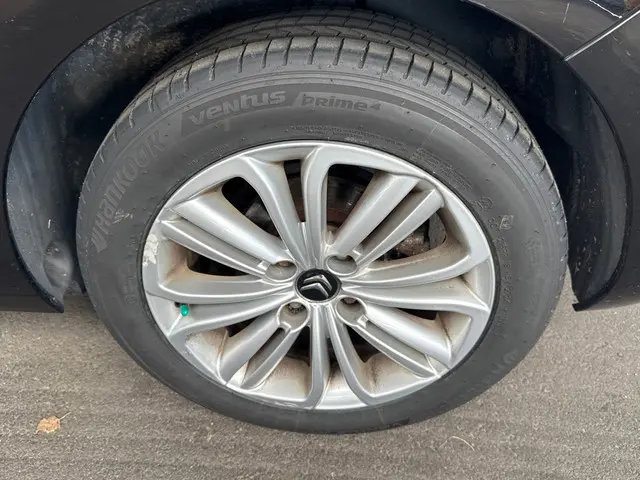 Citroën C4 1.2 PureTech Feel Collection 2017 Benzine 12