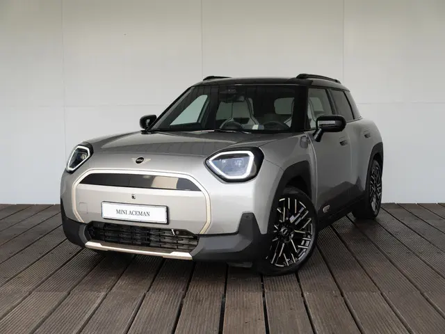 MINI Aceman E 2025 Elektrisch 33