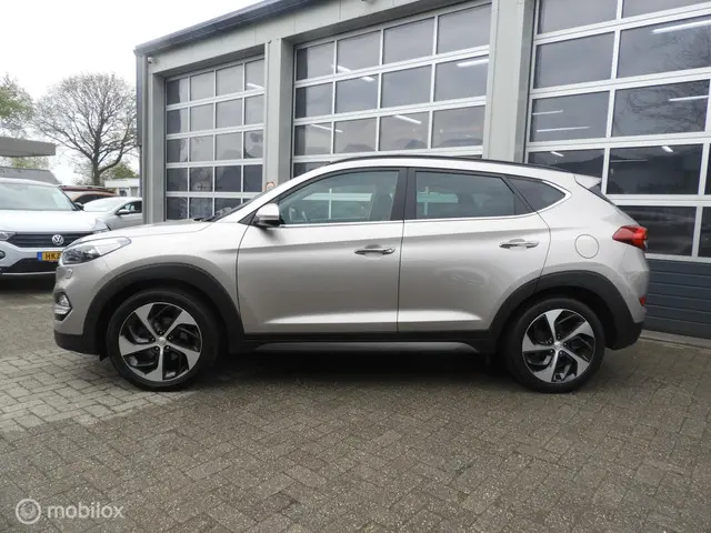 Hyundai Tucson 1.6 T-GDi 4WD Full Optie's 2015 Benzine 4