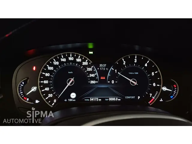 BMW 5 Serie 530i Sport line 2019 Benzine 23