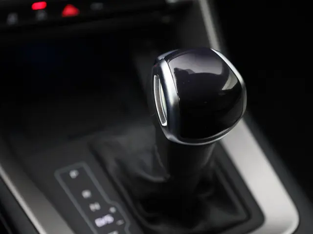 Audi Q3 35 TFSI/150PK S Line 2024 Benzine 18