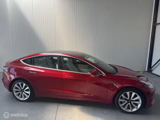 Tesla Model 3 Long Range AWD 75 kWh 2020 Elektrisch 6