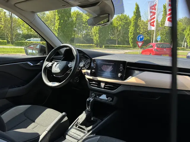 Škoda Kamiq 1.0 TSI DSG Style Black Pack 2023 Benzine 7