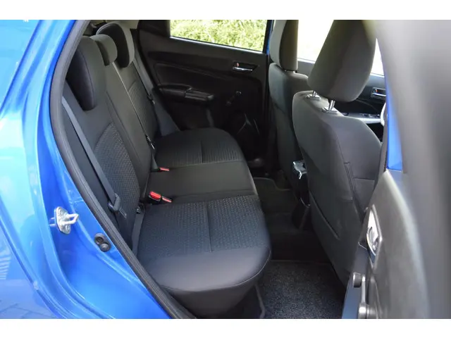 Suzuki Swift 1.2 Select 2017 Benzine 16