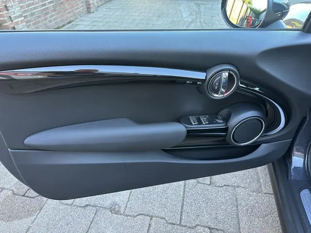 MINI Cooper S Cabrio Mini 2.0 JCW 2017 Benzine 17