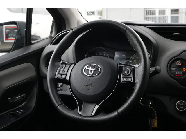 Toyota Yaris 1.0 VVT-i Active 2019 Benzine 20