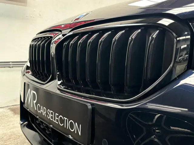 BMW 5 Serie Touring 530i High Executive 2021 Benzine 23