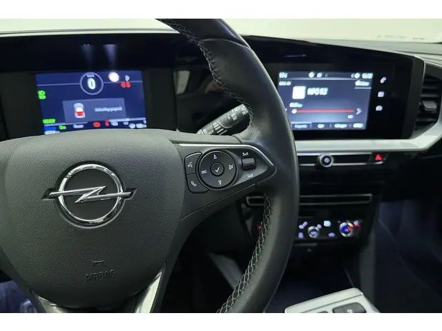 Opel Mokka-e Elegance 50-kWh 11kw bl. 2022 Elektrisch 18