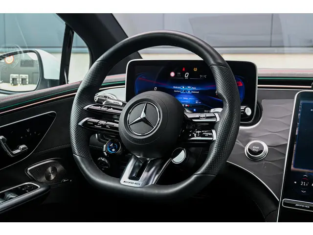 Mercedes-Benz EQE AMG 43 4MATIC 2022 Elektrisch 30