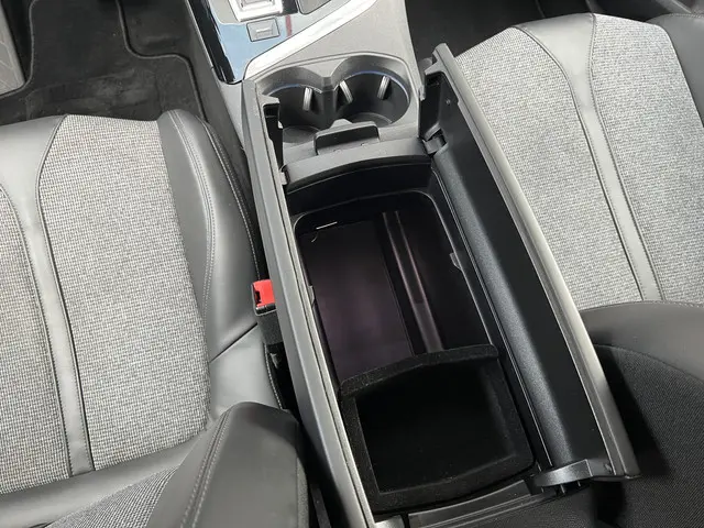 Peugeot 3008 1.6 e-THP GT Line 2017 Benzine 20