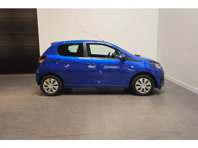Peugeot 108 1.0 e-VTi Active 2020 Benzine 4