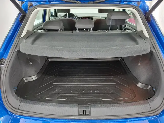 Volkswagen T-Roc 1.0 TSI Style Business 2021 Benzine 8