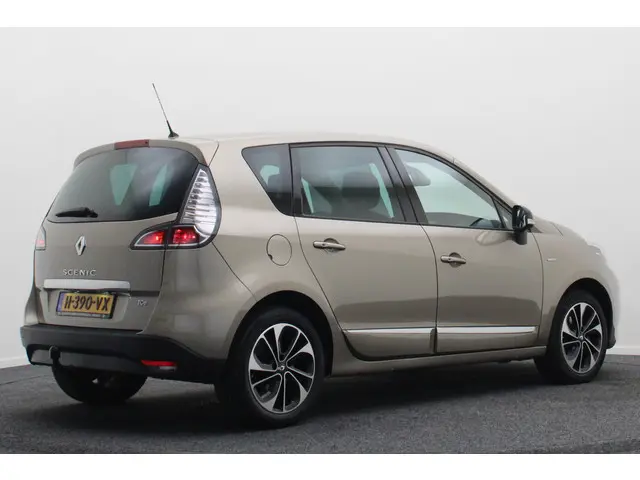 Renault Scénic 1.2 TCe Bose 2015 Benzine 20