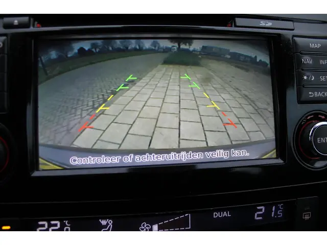 Nissan QASHQAI 1.2 Acenta 2014 Benzine 18