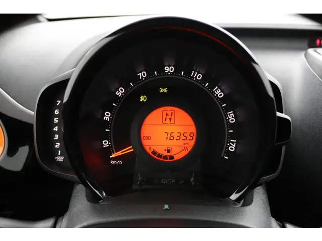 Toyota Aygo 1.0 VVT-i x-JBL 2021 Benzine 6