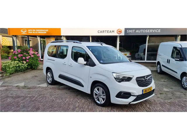 Opel Combo Tour 1.2 Turbo L2H1 Edition 7p. 2020 Benzine 43