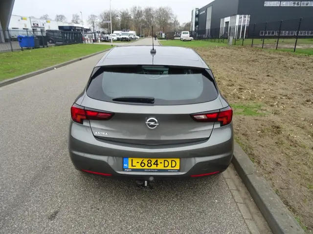 Opel Astra 1.2 Edition 2021 Benzine 4