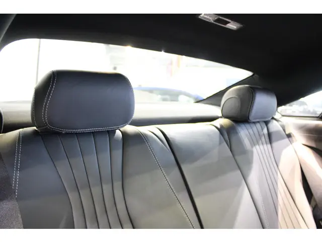 Mercedes-Benz E-Klasse Coupé 200 Premium 2019 Benzine 13