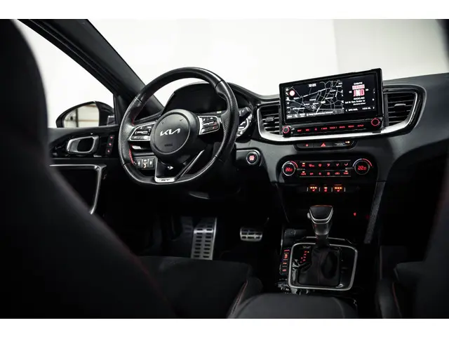 Kia Ceed 1.6 T-GDi GT 2023 Benzine 20