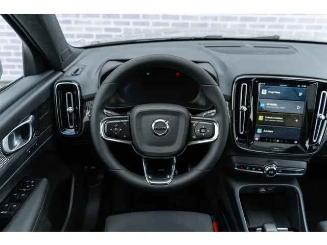 Volvo XC40 Recharge 70 kWh Pro 2021 Elektrisch 30