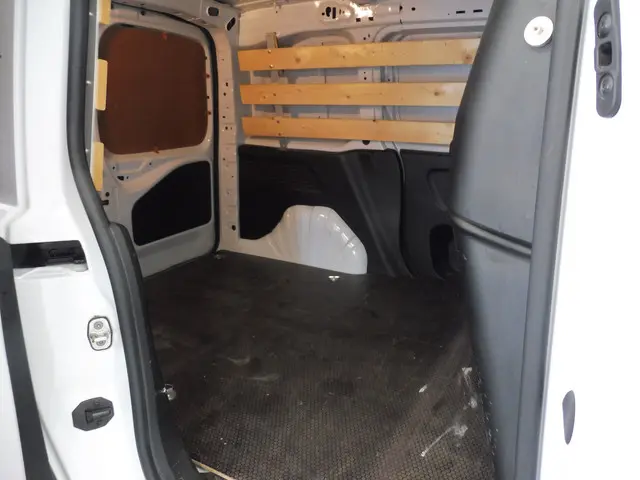 Peugeot Partner 1.5 BlueHDi 100 S&S L1 2023 Diesel 13
