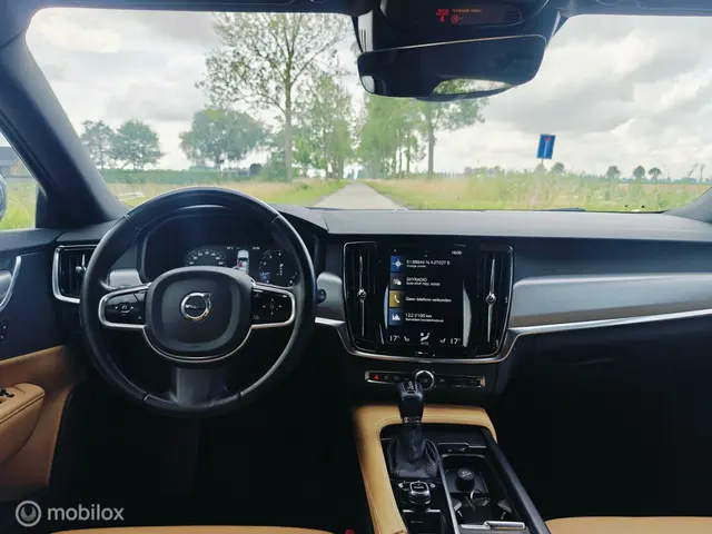 Volvo V90 2.0 T5 prachtige auto 2017 Benzine 16