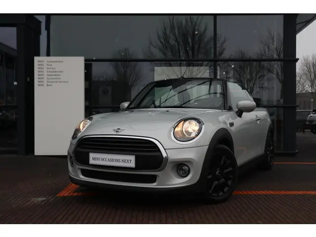 MINI One Cabrio Salt 2020 Benzine 20