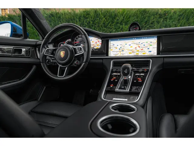 Porsche Panamera Turbo 2017 Benzine 11