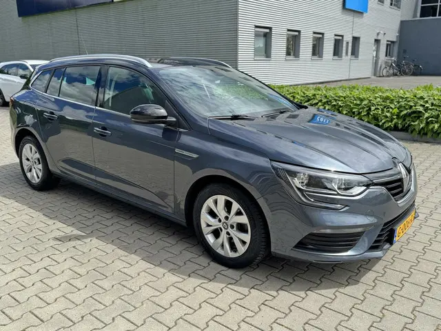 Renault Mégane Estate 1.3 TCe 85kW Limited 2019 Benzine 26