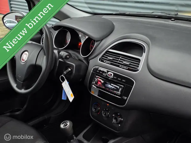 Fiat Punto 1.3 JTD Dynamic 2015 Diesel 14