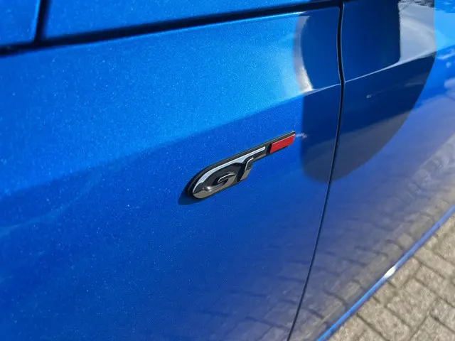 Peugeot 308 SW 1.2 Turbo 130 PK GT 2020 Benzine 35