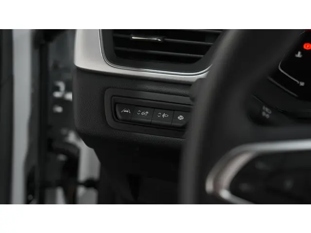 Renault Captur TCe 90 Techno 2024 Benzine 36