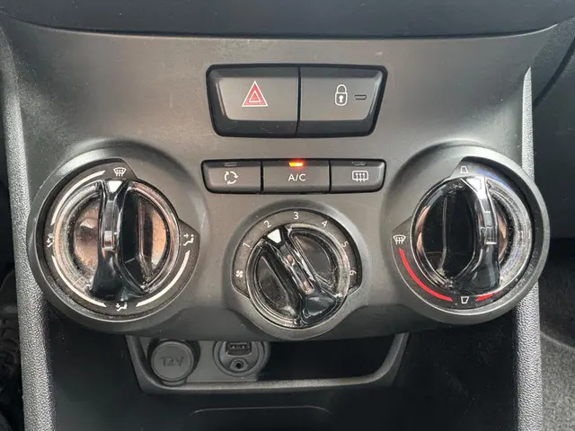 Peugeot 208 1.2 PureTech / Navi / Pdc / Nap 2016 Benzine 7
