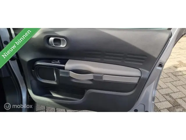 Citroën C4 Cactus 1.2 PureTech Business 2019 Benzine 15