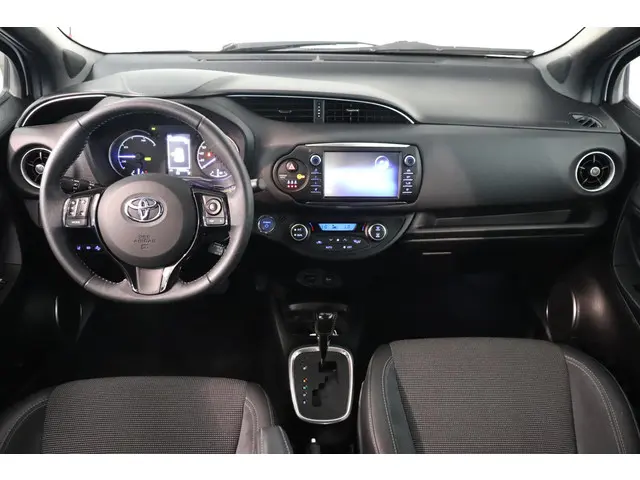 Toyota Yaris 1.5 Hybrid Executive 2019 Hybride Benzine 3