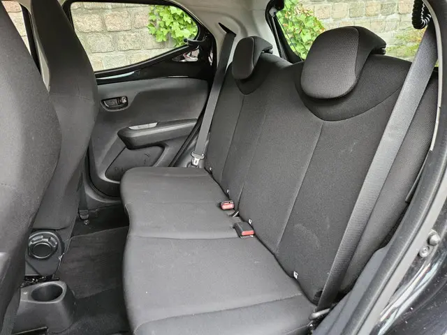 Toyota Aygo 1.0 VVT-i x-fun 2022 Benzine 24