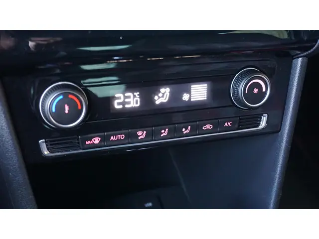Volkswagen Polo 1.8 TSI 192PK GTI DSG 2015 Benzine 23