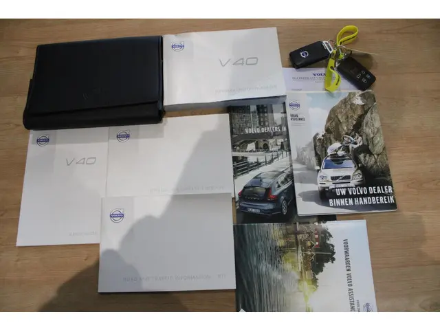 Volvo V40 1.6 T2|Trekhaak|Cruisecontrol|Airco 2014 Benzine 25