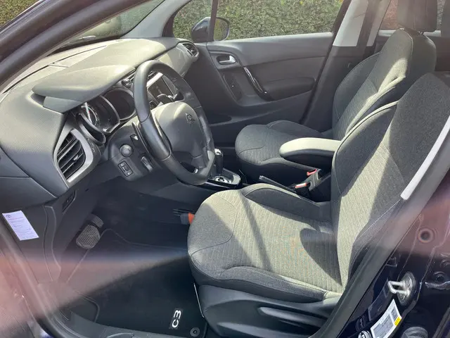 Citroën C3 1.2 PureTech Selection AUTOMAAT 2017 Benzine 3